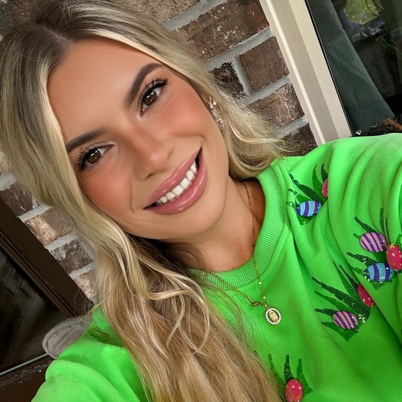 miaawallace26